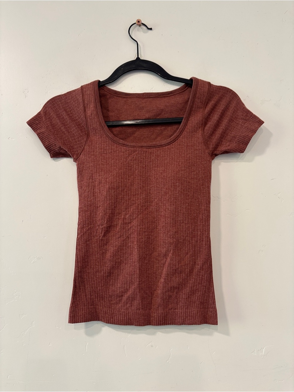 Lululemon Ebb to Street Short Sleeve Shirt in Ancient Copper Size 2 Athleisure